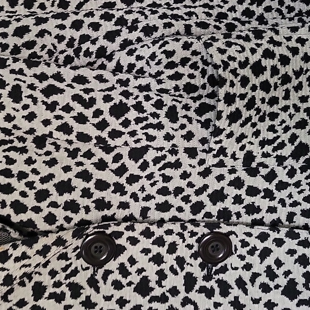Jacket - Picture 3 of 4